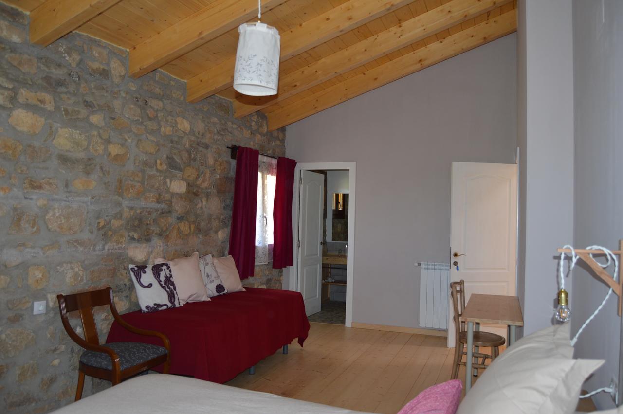 Lo Cel De Tolo Guest House Exterior foto